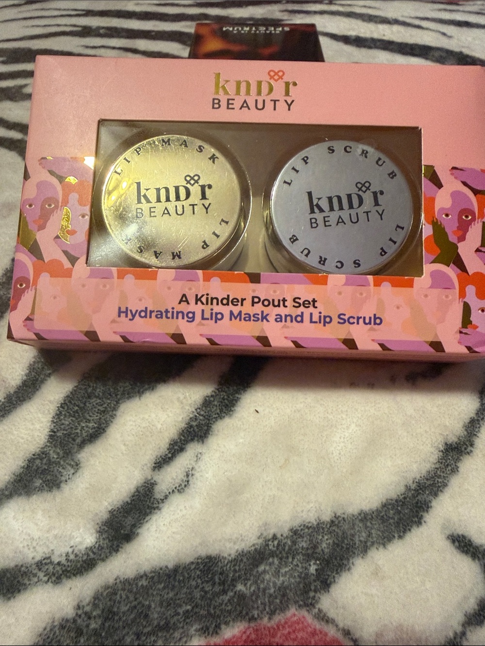 Pink Hydrating Lip Mask & Lip Scrub Set